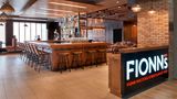 Four Points by Sheraton Toronto Airpt E Restaurant