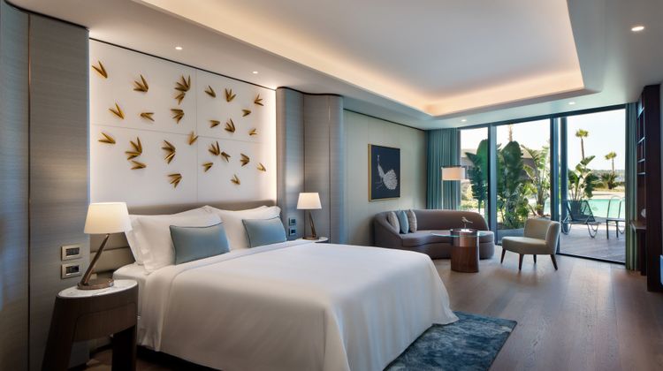 Reges, a Luxury Collection Resort & Spa Pool