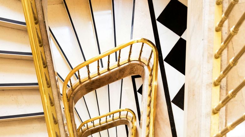 <b>Hotel Grande Bretagne,Luxury Collection Exterior</b>. Images powered by <a href="https://www.leonardoworldwide.com/" title="Leonardo Worldwide" target="_blank">Leonardo</a>.