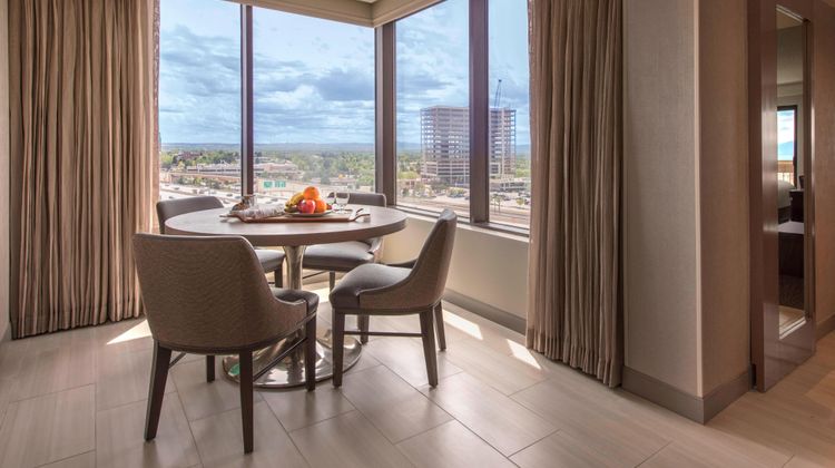 Denver Marriott Tech Center Suite