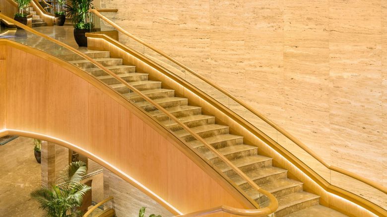 <b>Sheraton Grande Sukhumvit, Luxury Coll Lobby</b>. Images powered by <a href="https://www.leonardoworldwide.com/" title="Leonardo Worldwide" target="_blank">Leonardo</a>.