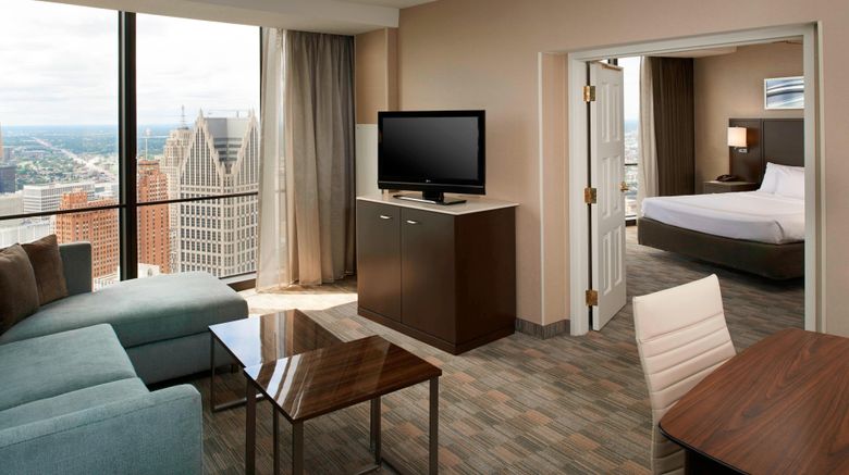 <b>Detroit Marriott at the Renaissance Ctr Suite</b>. Images powered by <a href="https://www.leonardoworldwide.com/" title="Leonardo Worldwide" target="_blank">Leonardo</a>.