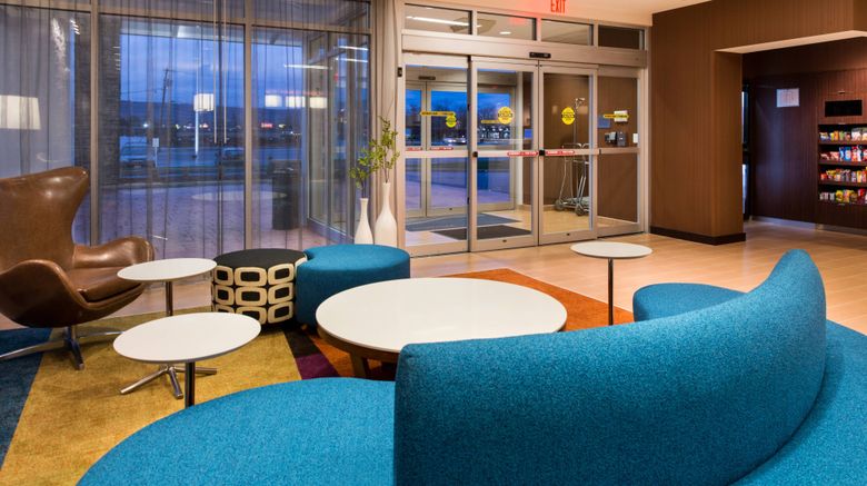 <b>Fairfield Inn & Suites Utica Lobby</b>. Images powered by <a href="https://www.leonardoworldwide.com/" title="Leonardo Worldwide" target="_blank">Leonardo</a>.
