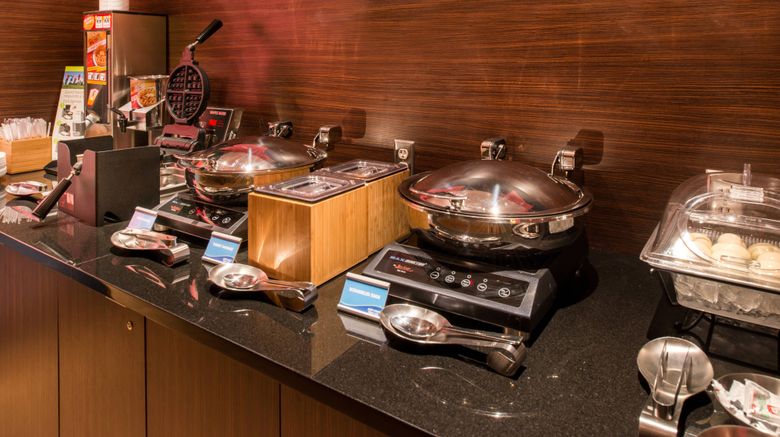 <b>Fairfield Inn & Suites Utica Restaurant</b>. Images powered by <a href="https://www.leonardoworldwide.com/" title="Leonardo Worldwide" target="_blank">Leonardo</a>.