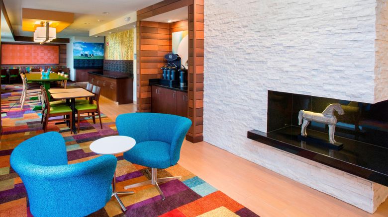 <b>Fairfield Inn & Suites Quincy Lobby</b>. Images powered by <a href="https://www.leonardoworldwide.com/" title="Leonardo Worldwide" target="_blank">Leonardo</a>.