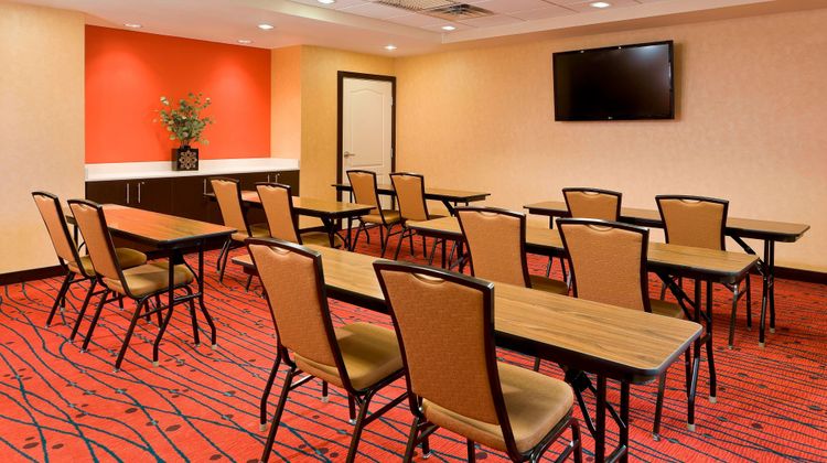 Residence Inn by Marriott Bismarck Meeting