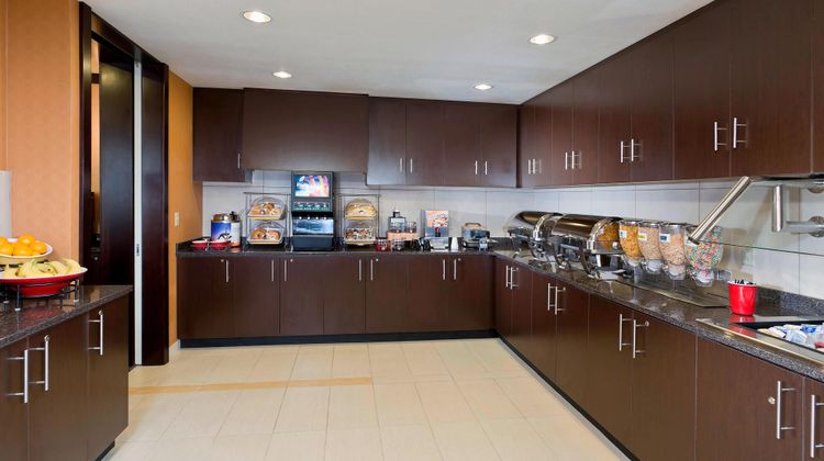Residence Inn by Marriott Bismarck Restaurant