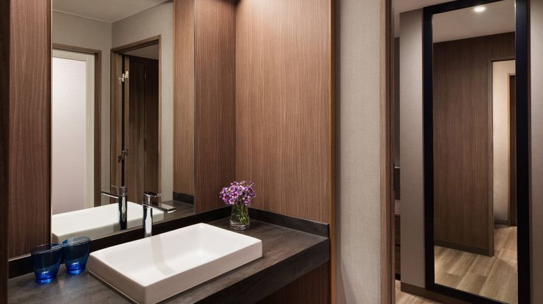 <b>Nanki-Shirahama Marriott Hotel Room</b>. Images powered by <a href="https://www.leonardoworldwide.com/" title="Leonardo Worldwide" target="_blank">Leonardo</a>.