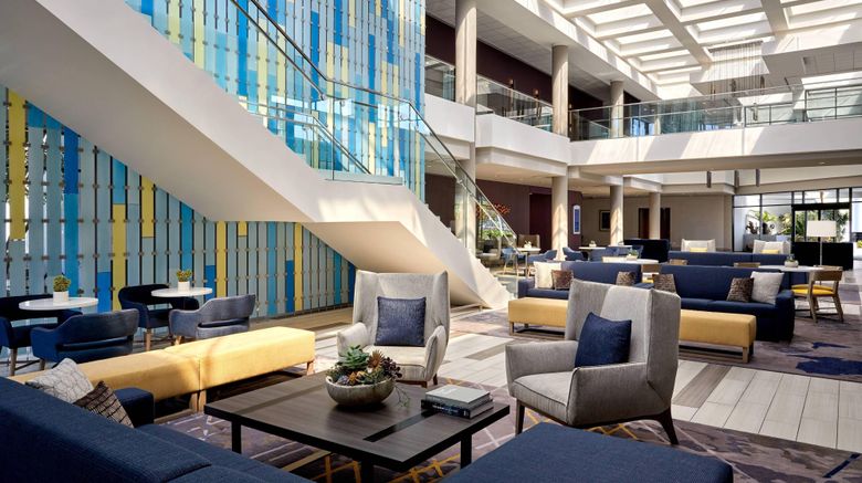<b>Ventura Beach Marriott Lobby</b>. Images powered by <a href="https://www.leonardoworldwide.com/" title="Leonardo Worldwide" target="_blank">Leonardo</a>.