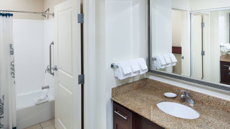 Residence Inn Franklin Cool Springs Room