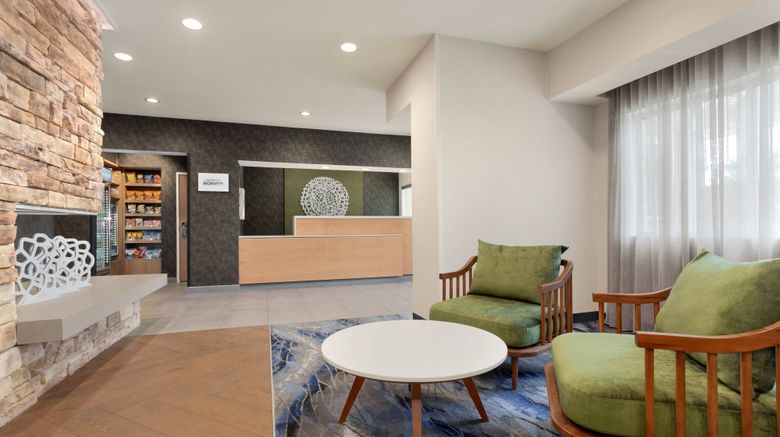 <b>Fairfield Inn Visalia Sequoia Lobby</b>. Images powered by <a href="https://www.leonardoworldwide.com/" title="Leonardo Worldwide" target="_blank">Leonardo</a>.