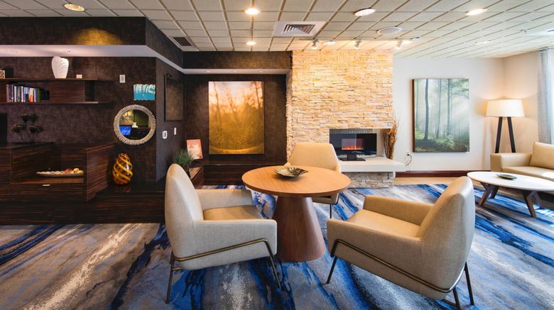 <b>Fairfield Inn & Suites Valdosta Lobby</b>. Images powered by <a href="https://www.leonardoworldwide.com/" title="Leonardo Worldwide" target="_blank">Leonardo</a>.