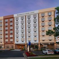Fairfield Inn & Suites Alexandria West