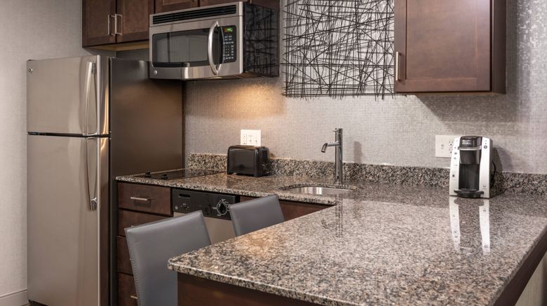 <b>Residence Inn Boston Logan Arpt/Chelsea Room</b>. Images powered by <a href="https://www.leonardoworldwide.com/" title="Leonardo Worldwide" target="_blank">Leonardo</a>.