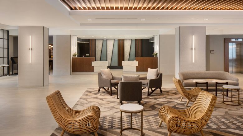 <b>Palm Beach Gardens Marriott Lobby</b>. Images powered by <a href="https://www.leonardoworldwide.com/" title="Leonardo Worldwide" target="_blank">Leonardo</a>.