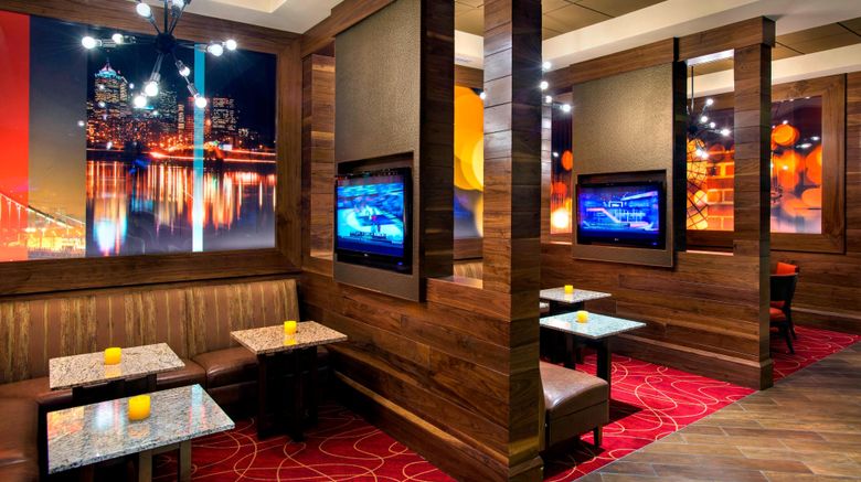 <b>Philadelphia Airport Marriott Restaurant</b>. Images powered by <a href="https://www.leonardoworldwide.com/" title="Leonardo Worldwide" target="_blank">Leonardo</a>.