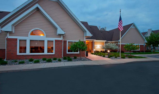 Residence Inn Buffalo Galleria Mall Exterior