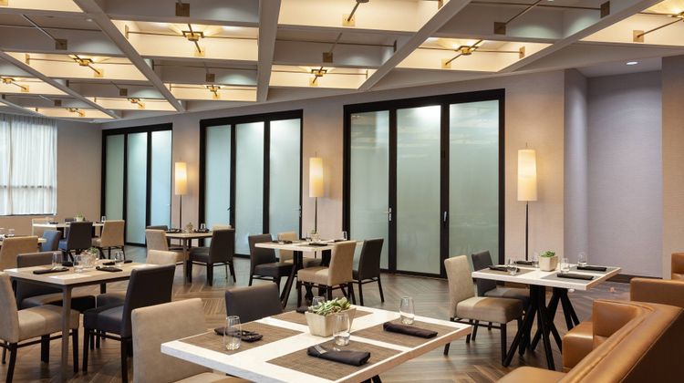 Marriott Phoenix Airport Restaurant