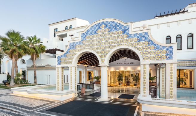 Pine Cliffs Hotel Exterior