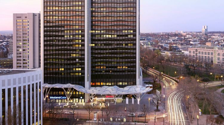 Frankfurt Marriott Hotel Exterior