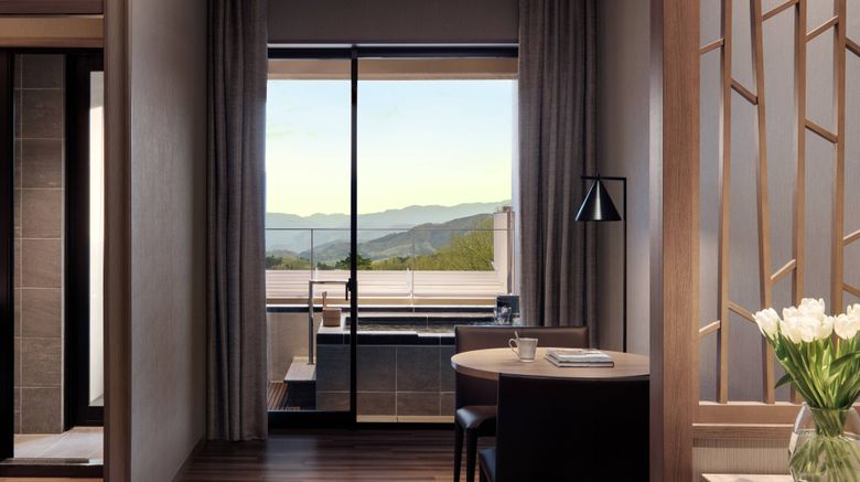 <b>Izu Marriott Hotel Shuzenji Suite</b>. Images powered by <a href="https://www.leonardoworldwide.com/" title="Leonardo Worldwide" target="_blank">Leonardo</a>.