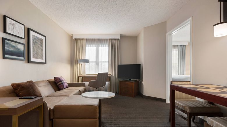 <b>Residence Inn Baltimore White Marsh Room</b>. Images powered by <a href="https://www.leonardoworldwide.com/" title="Leonardo Worldwide" target="_blank">Leonardo</a>.