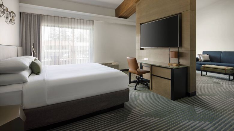 <b>Santa Clara Marriott Suite</b>. Images powered by <a href="https://www.leonardoworldwide.com/" title="Leonardo Worldwide" target="_blank">Leonardo</a>.