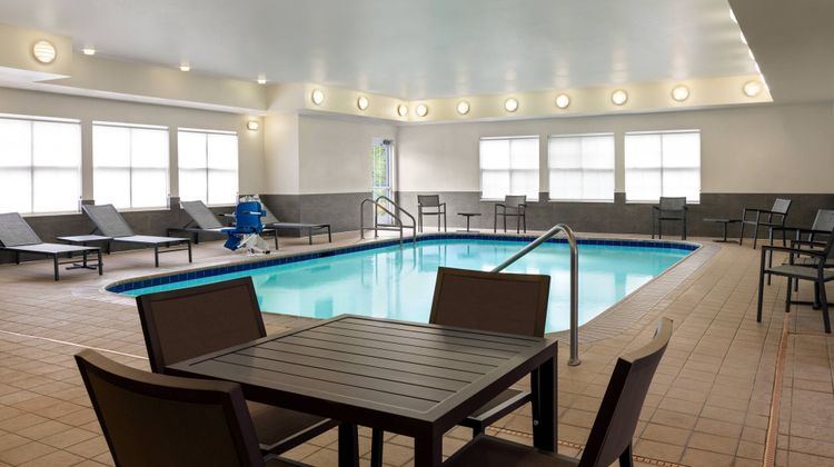 Residence Inn by Marriott Pool