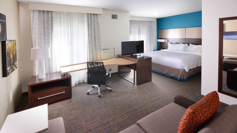 <b>Residence Inn by Marriott Pasadena TX Suite</b>. Images powered by <a href="https://www.leonardoworldwide.com/" title="Leonardo Worldwide" target="_blank">Leonardo</a>.
