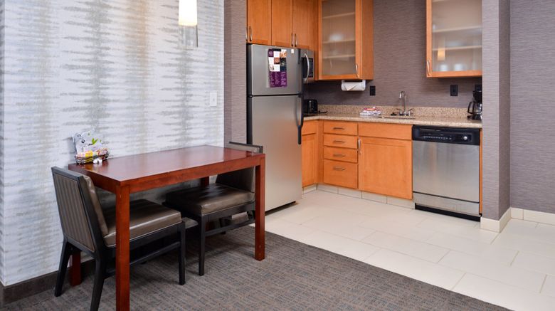 <b>Residence Inn Coralville Room</b>. Images powered by <a href="https://www.leonardoworldwide.com/" title="Leonardo Worldwide" target="_blank">Leonardo</a>.