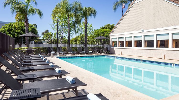 Residence Inn Anaheim Placentia Pool