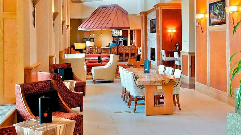 <b>Marriott Anchorage Downtown Lobby</b>. Images powered by <a href="https://www.leonardoworldwide.com/" title="Leonardo Worldwide" target="_blank">Leonardo</a>.