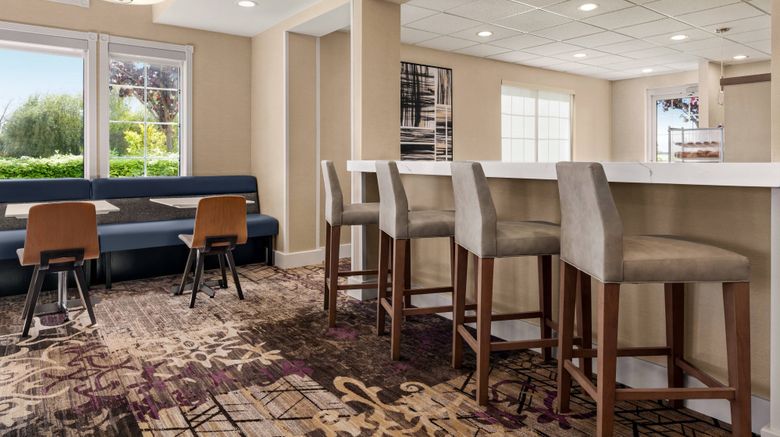 <b>Residence Inn Salinas Monterey Restaurant</b>. Images powered by <a href="https://www.leonardoworldwide.com/" title="Leonardo Worldwide" target="_blank">Leonardo</a>.
