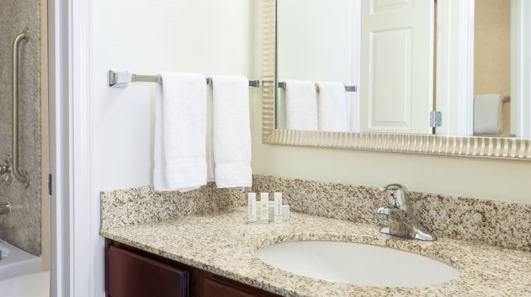 Residence Inn by Marriott Laredo Del Mar Room