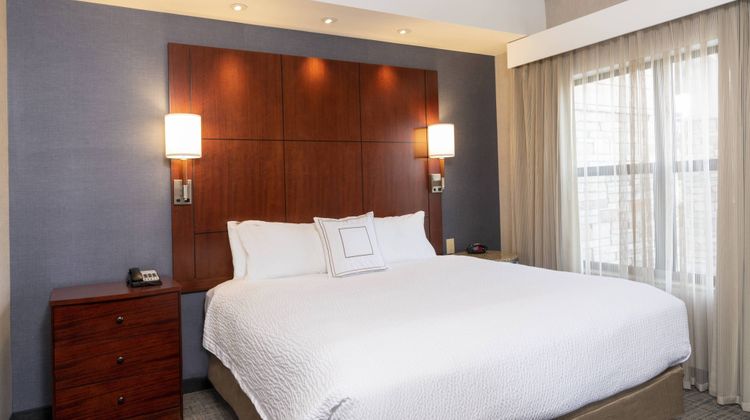 Residence Inn by Marriott Midland Suite