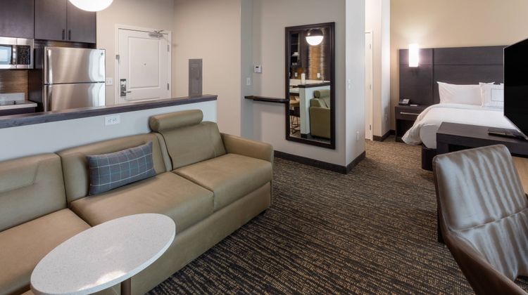 Residence Inn by Marriott St Cloud Suite