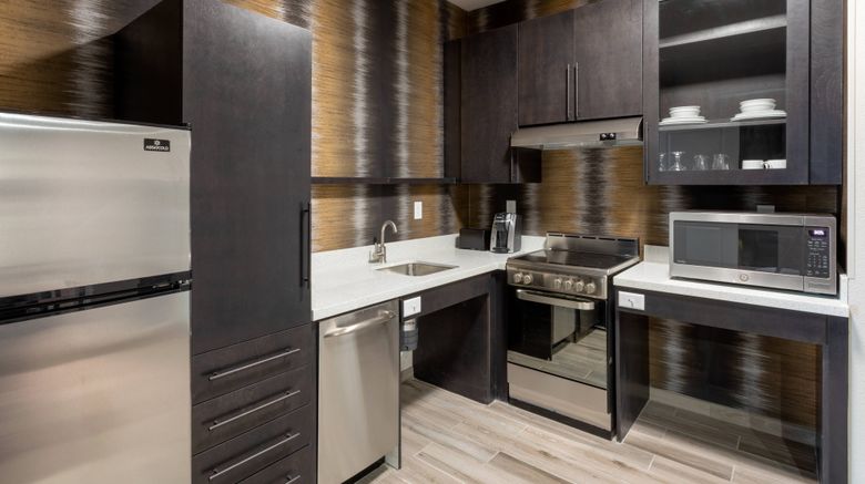 <b>Residence Inn by Marriott St Cloud Room</b>. Images powered by <a href="https://www.leonardoworldwide.com/" title="Leonardo Worldwide" target="_blank">Leonardo</a>.