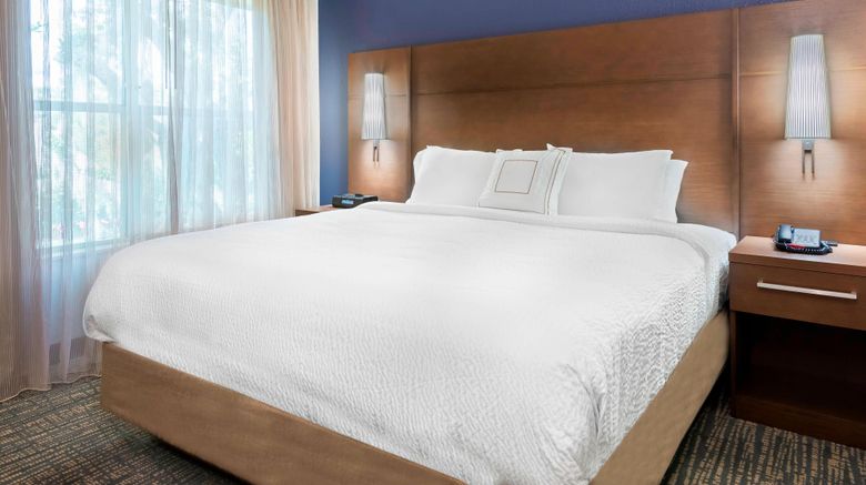 <b>Residence Inn Sarasota Bradenton Suite</b>. Images powered by <a href="https://www.leonardoworldwide.com/" title="Leonardo Worldwide" target="_blank">Leonardo</a>.