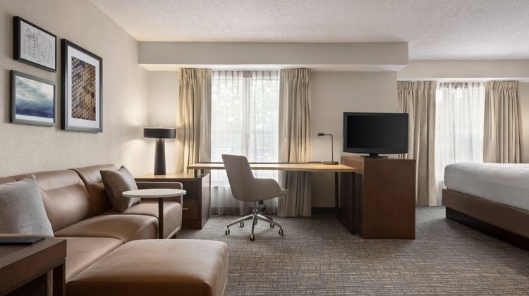 Residence Inn by Marriott Suite