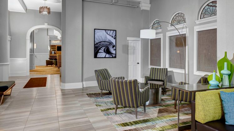 Residence Inn Cleveland Downtown Lobby