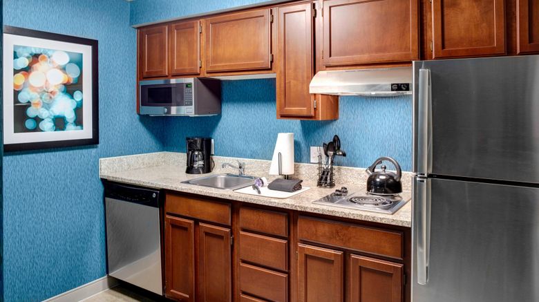 <b>Residence Inn Cleveland Downtown Room</b>. Images powered by <a href="https://www.leonardoworldwide.com/" title="Leonardo Worldwide" target="_blank">Leonardo</a>.