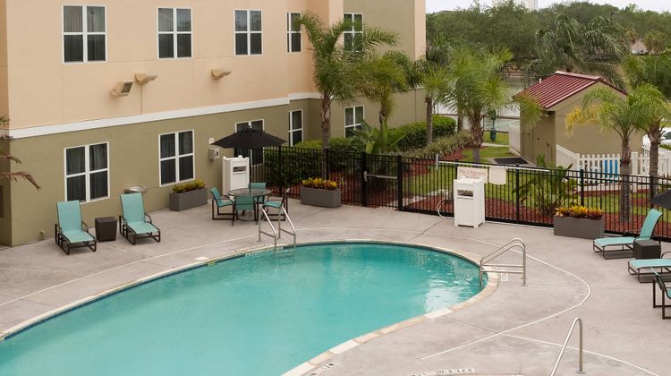 Residence Inn Orlando Airport Pool