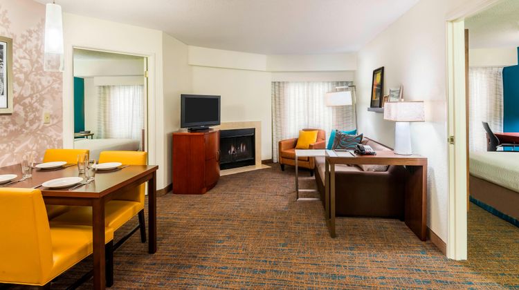 Residence Inn Macon Room
