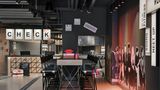 Moxy Duesseldorf City Lobby