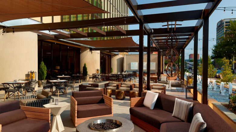 <b>The Westin Chattanooga Restaurant</b>. Images powered by <a href="https://www.leonardoworldwide.com/" title="Leonardo Worldwide" target="_blank">Leonardo</a>.