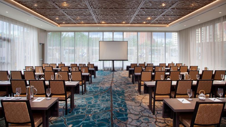 <b>The Westin Chattanooga Meeting</b>. Images powered by <a href="https://www.leonardoworldwide.com/" title="Leonardo Worldwide" target="_blank">Leonardo</a>.