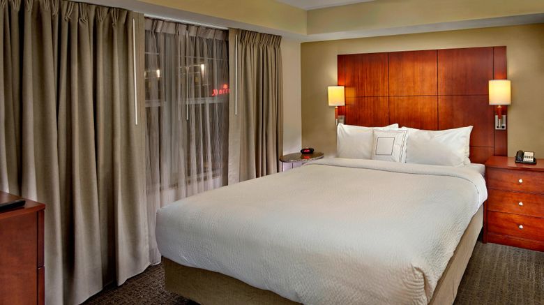 <b>Residence Inn Orlando Lake Mary Suite</b>. Images powered by <a href="https://www.leonardoworldwide.com/" title="Leonardo Worldwide" target="_blank">Leonardo</a>.