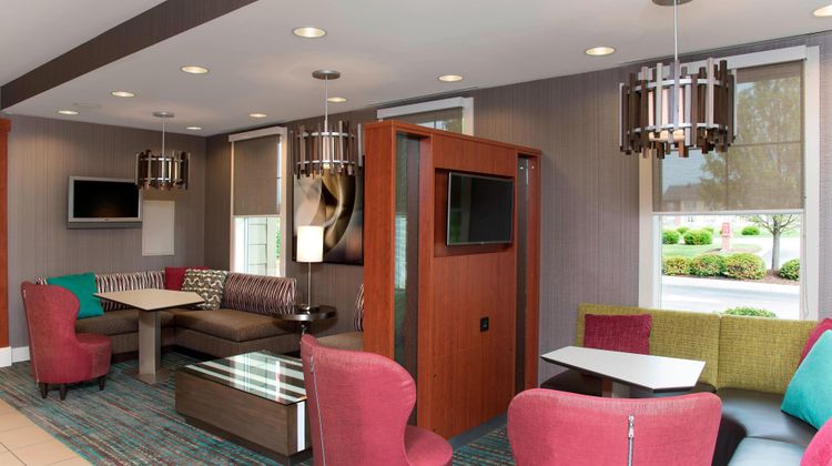 Residence Inn Toledo Maumee Lobby