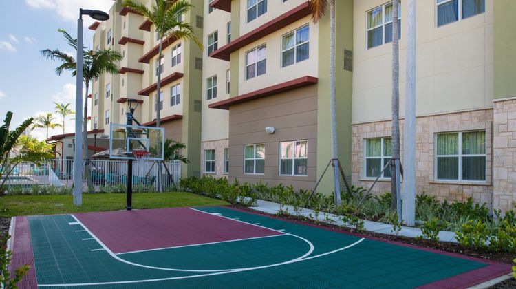 Residence Inn Miami West/FL Turnpike Recreation