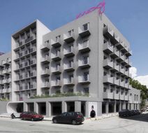 Moxy Patra Marina Exterior